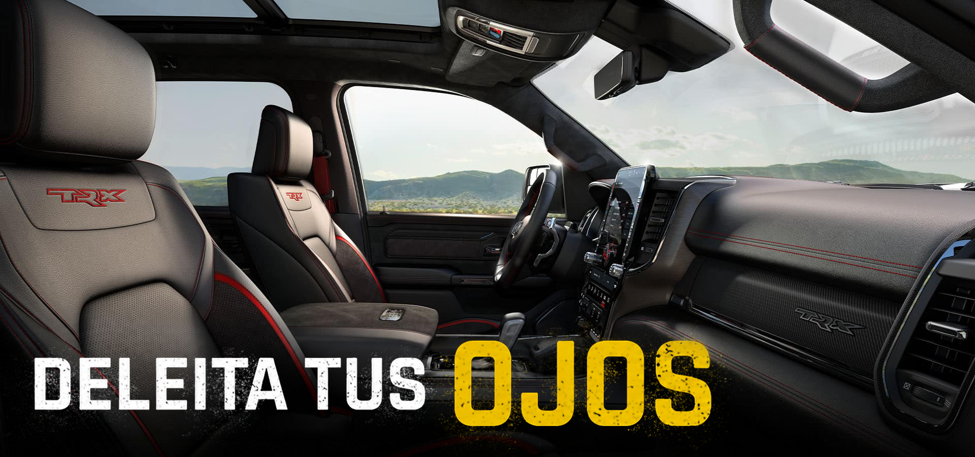 Área de los asientos delanteros de la Ram 1500 TRX SRT​​​​​​​ 2027. Deleita tus ojos.